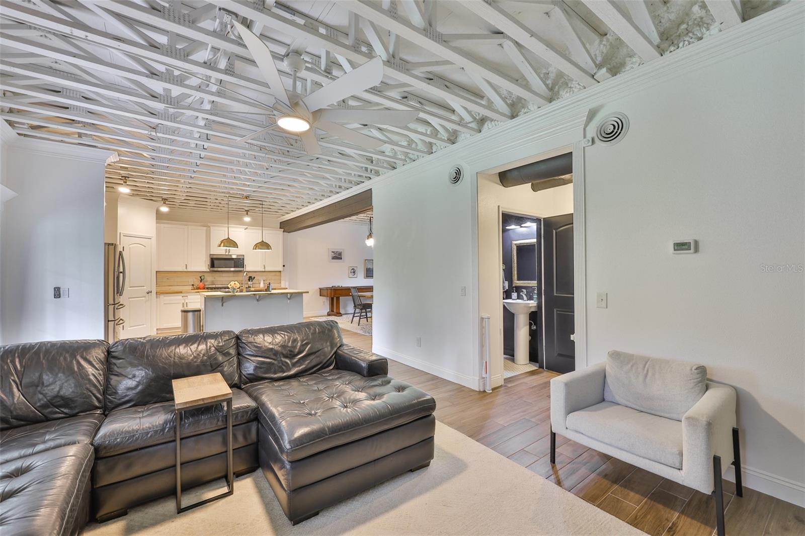 ROXY BAY - Residential