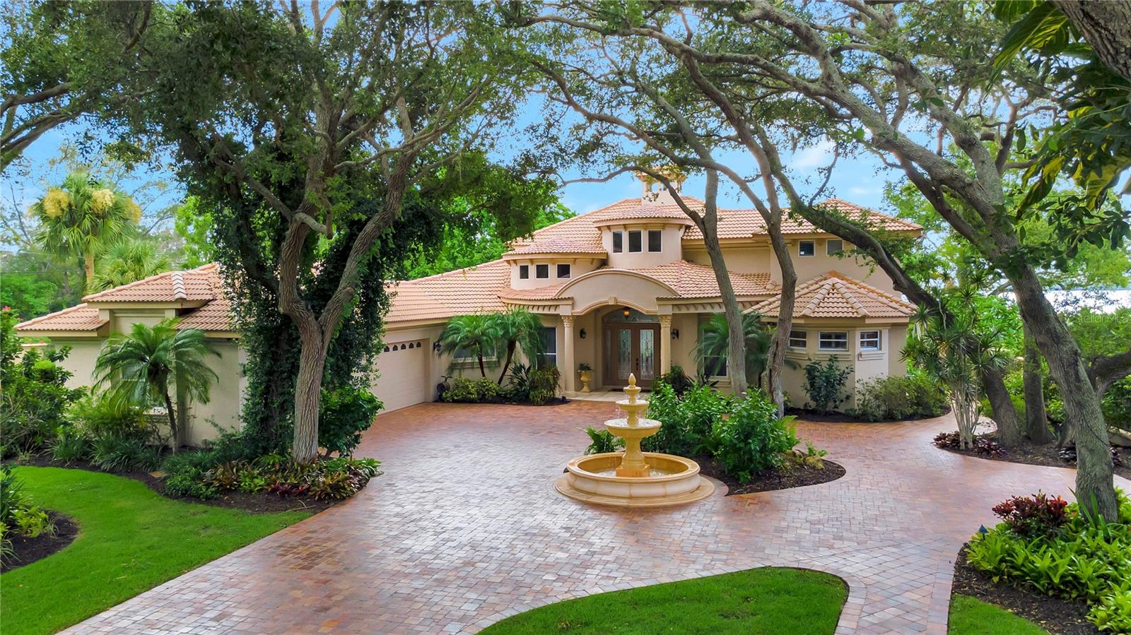 PINE BAY FOREST - Residential
