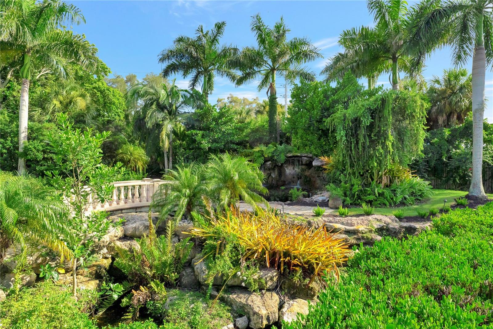 PINE BAY FOREST - Residential