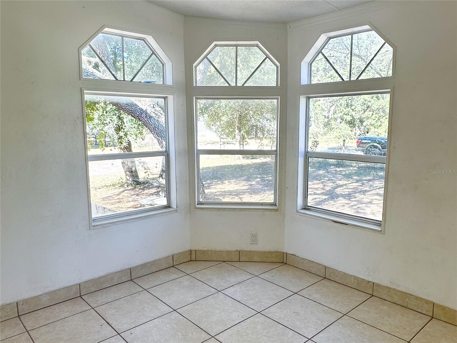 EUREKA SHORES - Residential