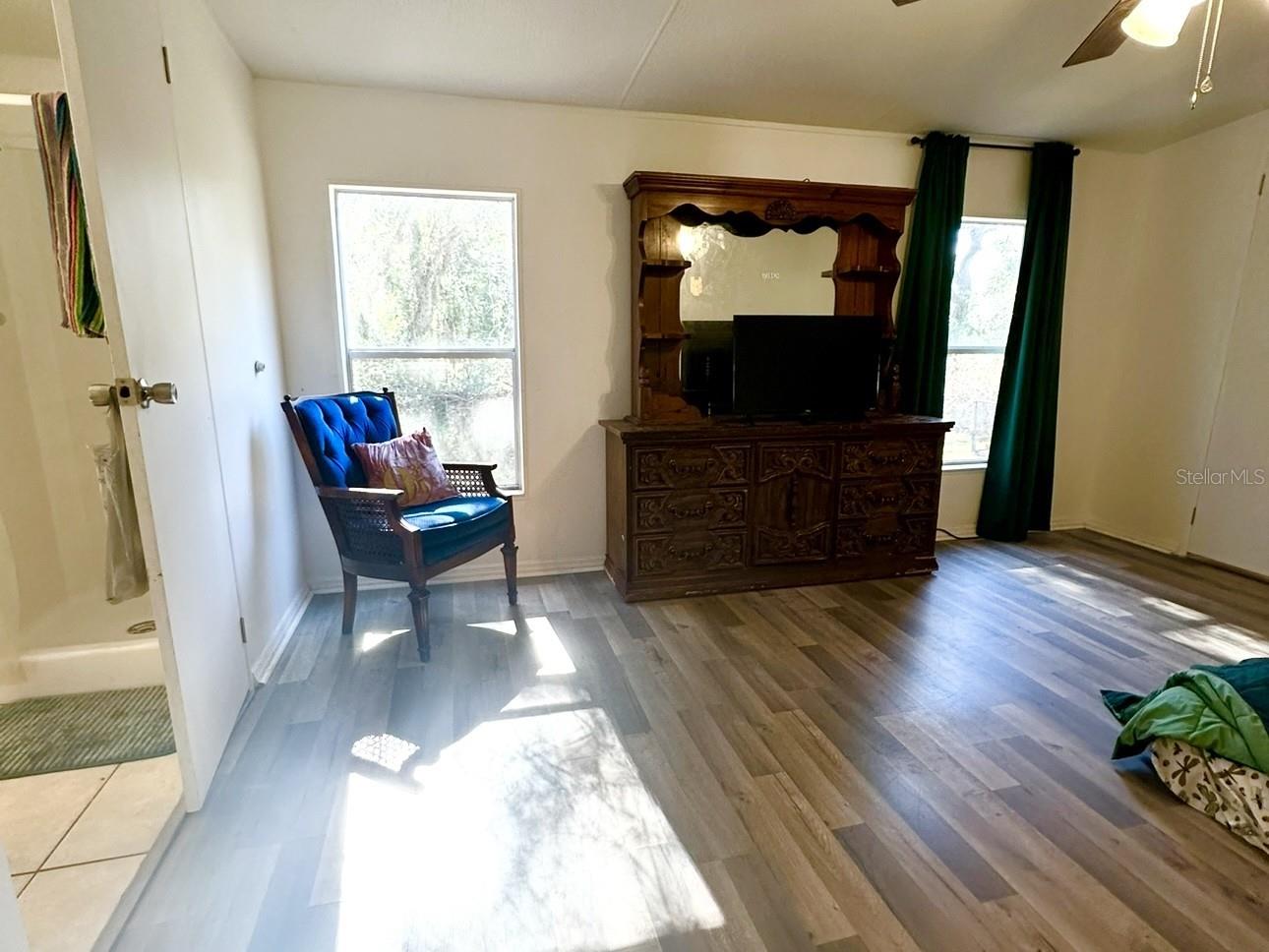 EUREKA SHORES - Residential