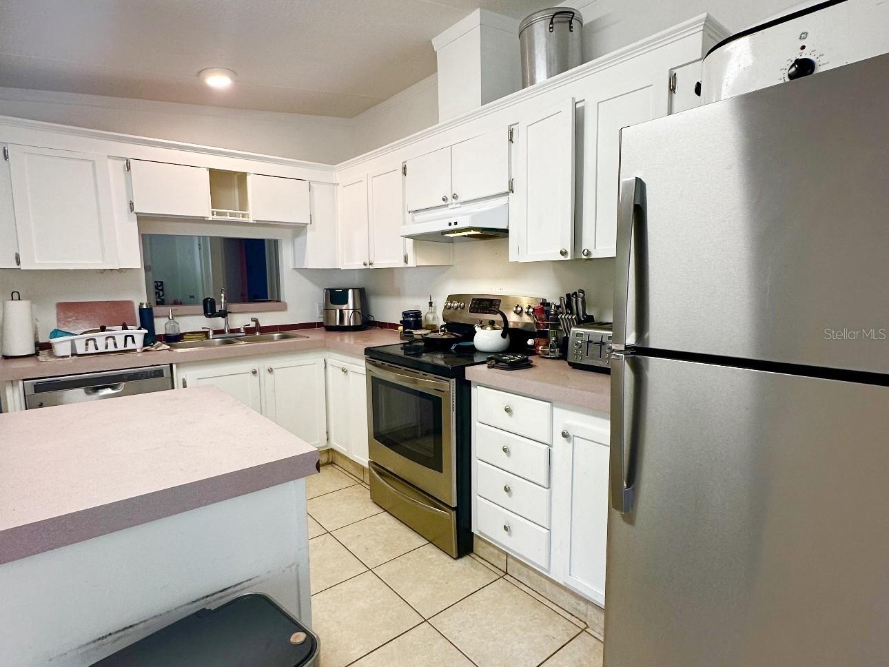 EUREKA SHORES - Residential