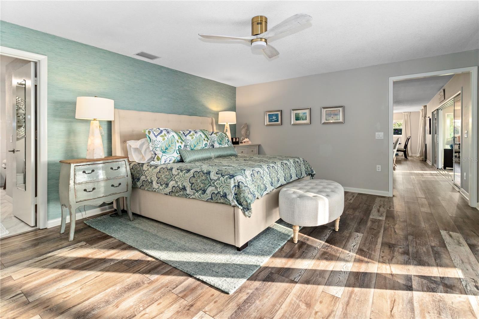 601 LAKE PANSY DRIVE NW