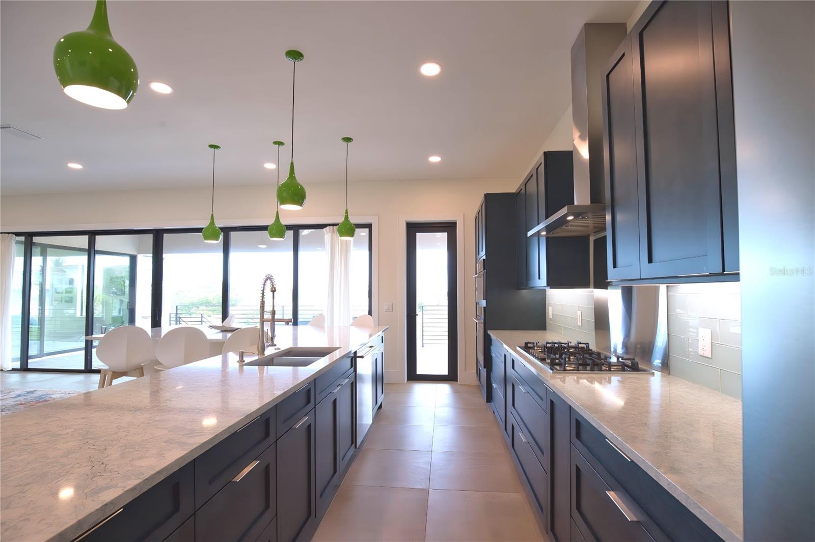 LONGBOAT KEY ESTATES - Residential