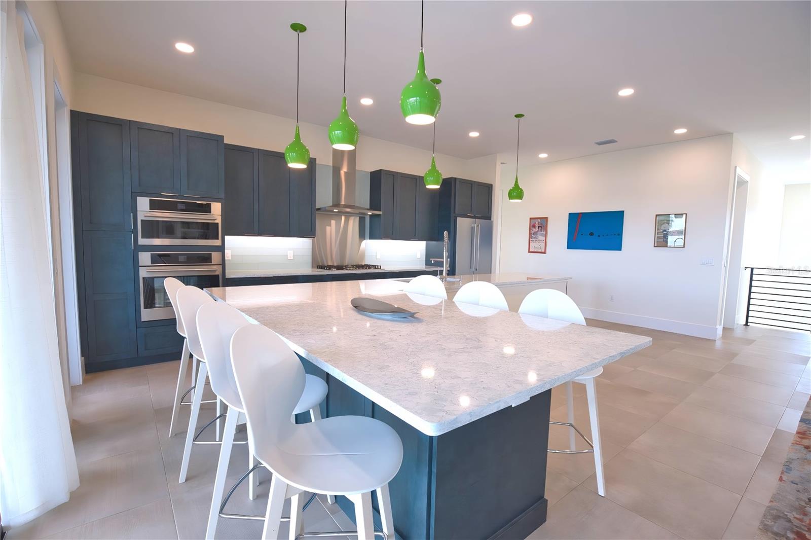 LONGBOAT KEY ESTATES - Residential