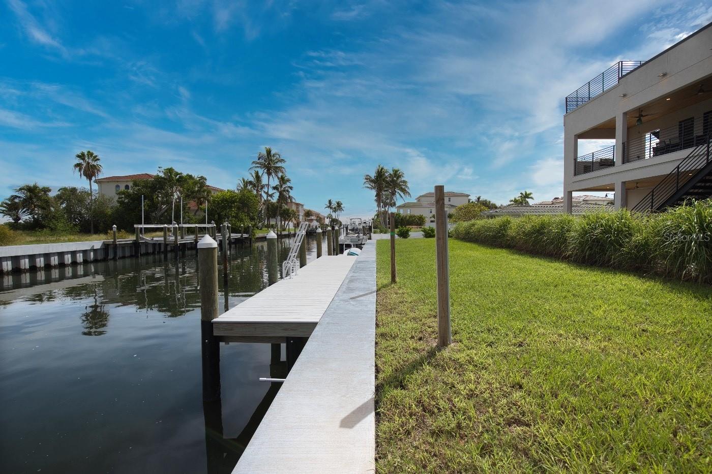 LONGBOAT KEY ESTATES - Residential
