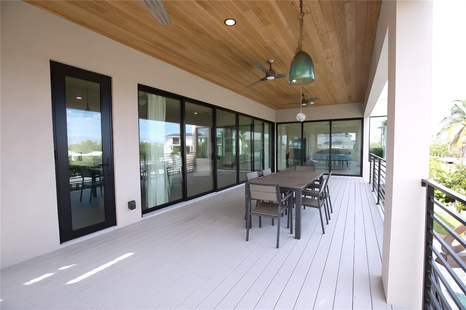 LONGBOAT KEY ESTATES - Residential
