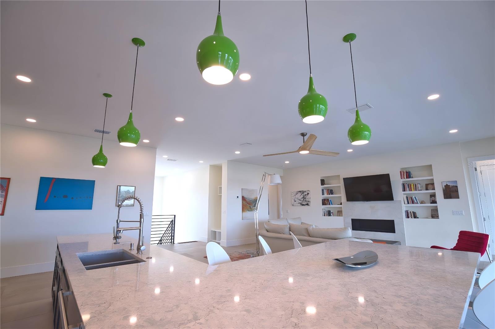 LONGBOAT KEY ESTATES - Residential