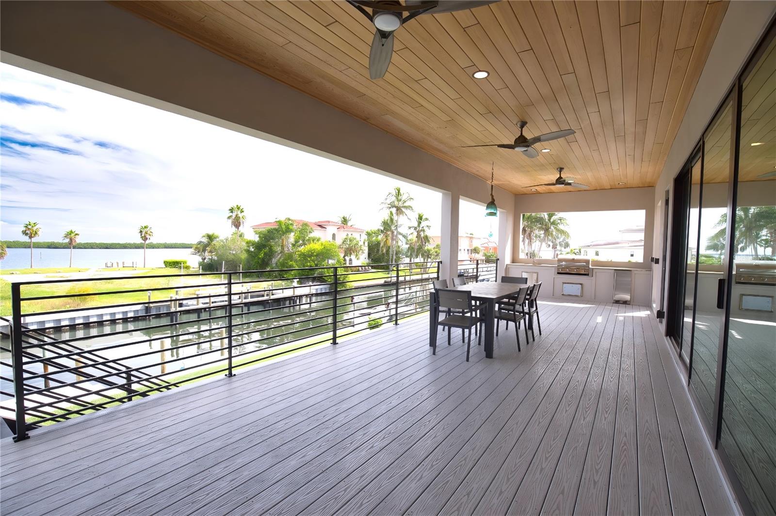 LONGBOAT KEY ESTATES - Residential