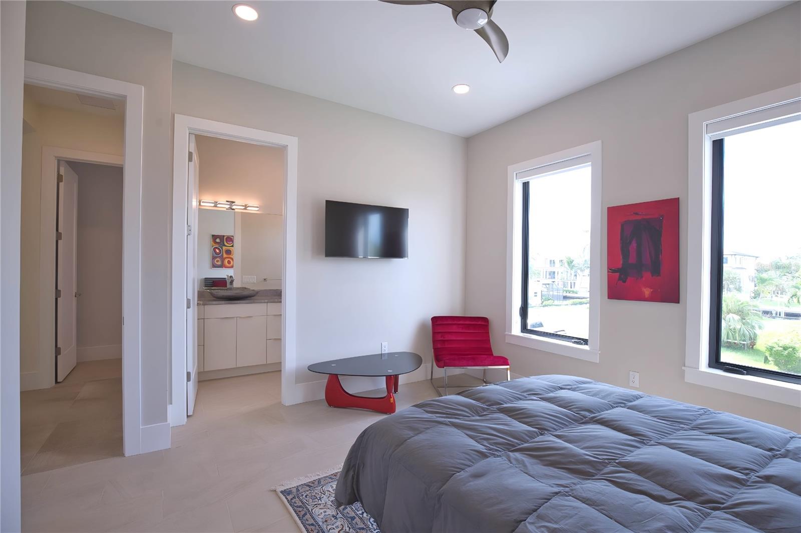 LONGBOAT KEY ESTATES - Residential