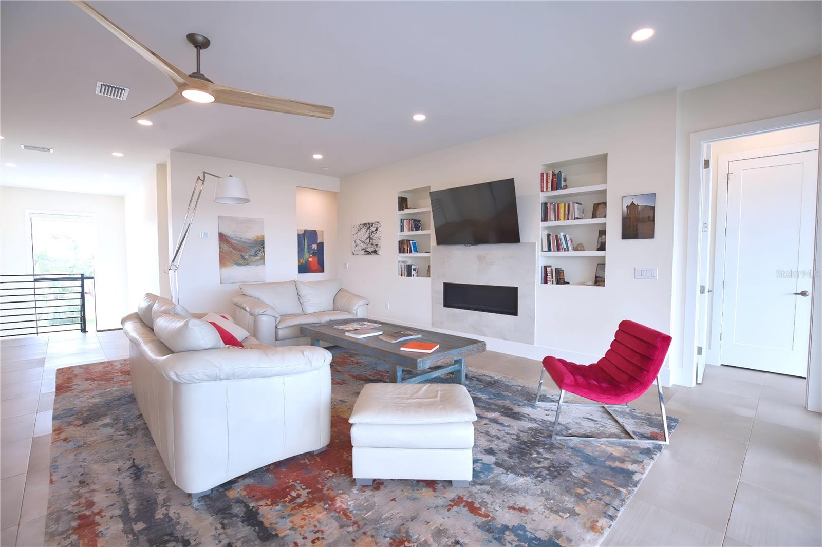 LONGBOAT KEY ESTATES - Residential