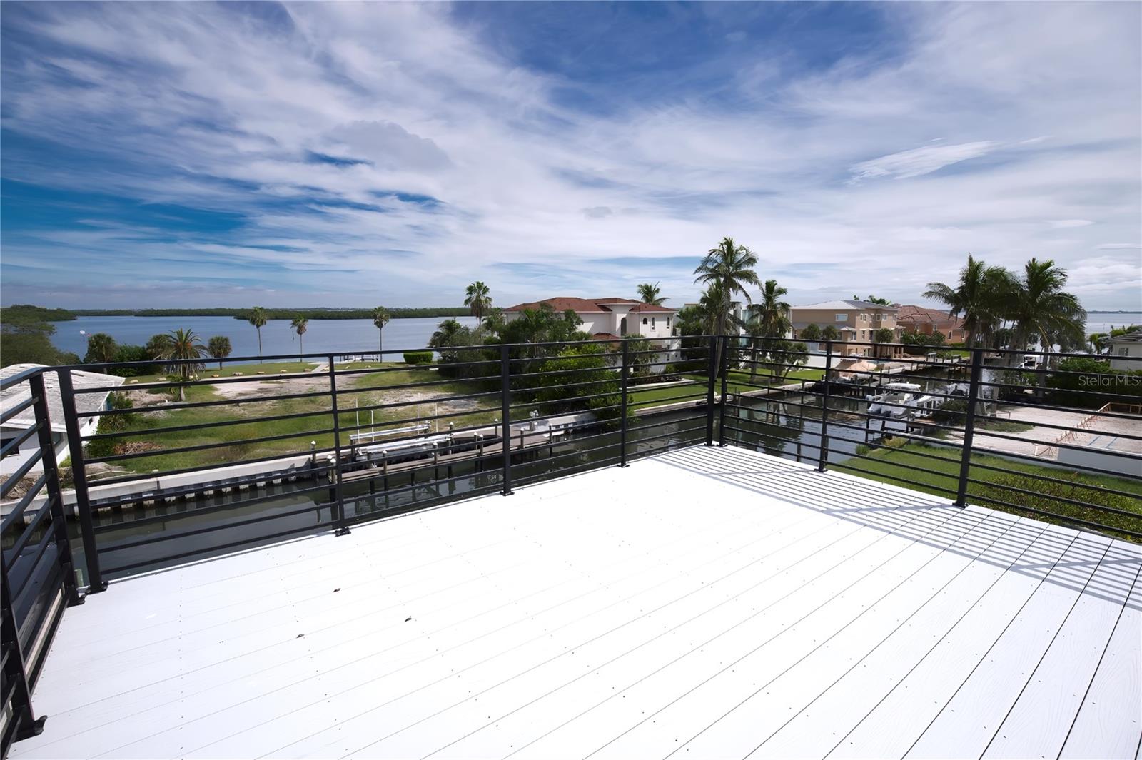 LONGBOAT KEY ESTATES - Residential