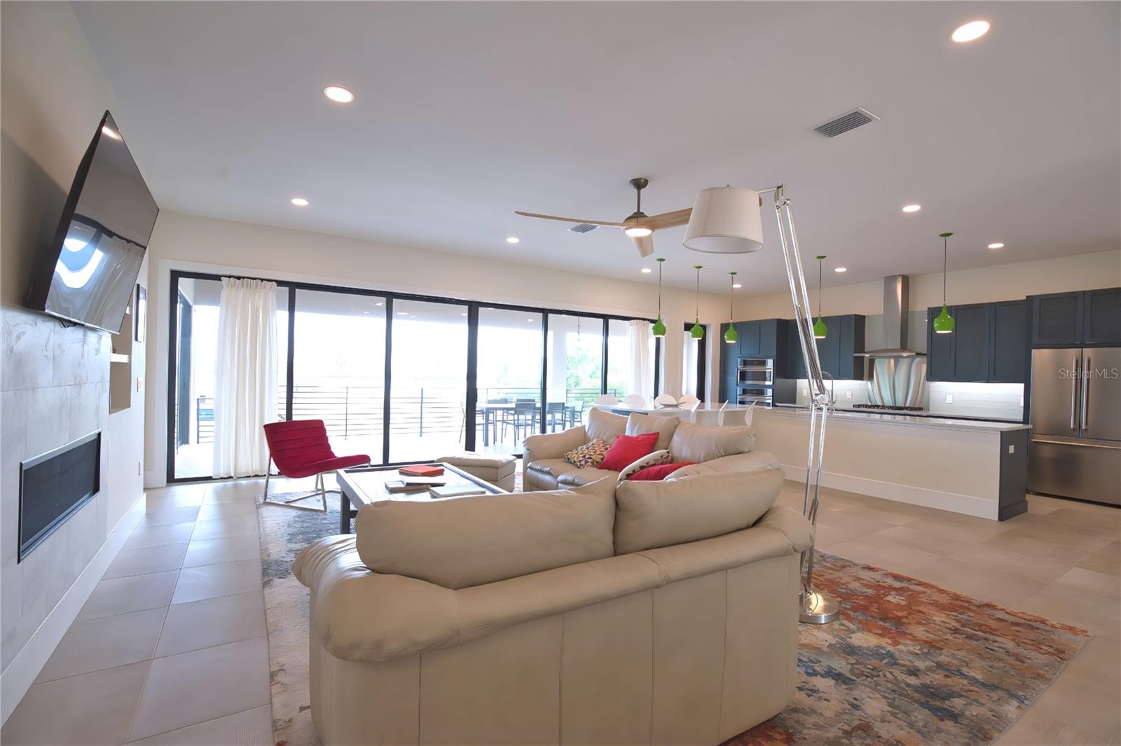 LONGBOAT KEY ESTATES - Residential