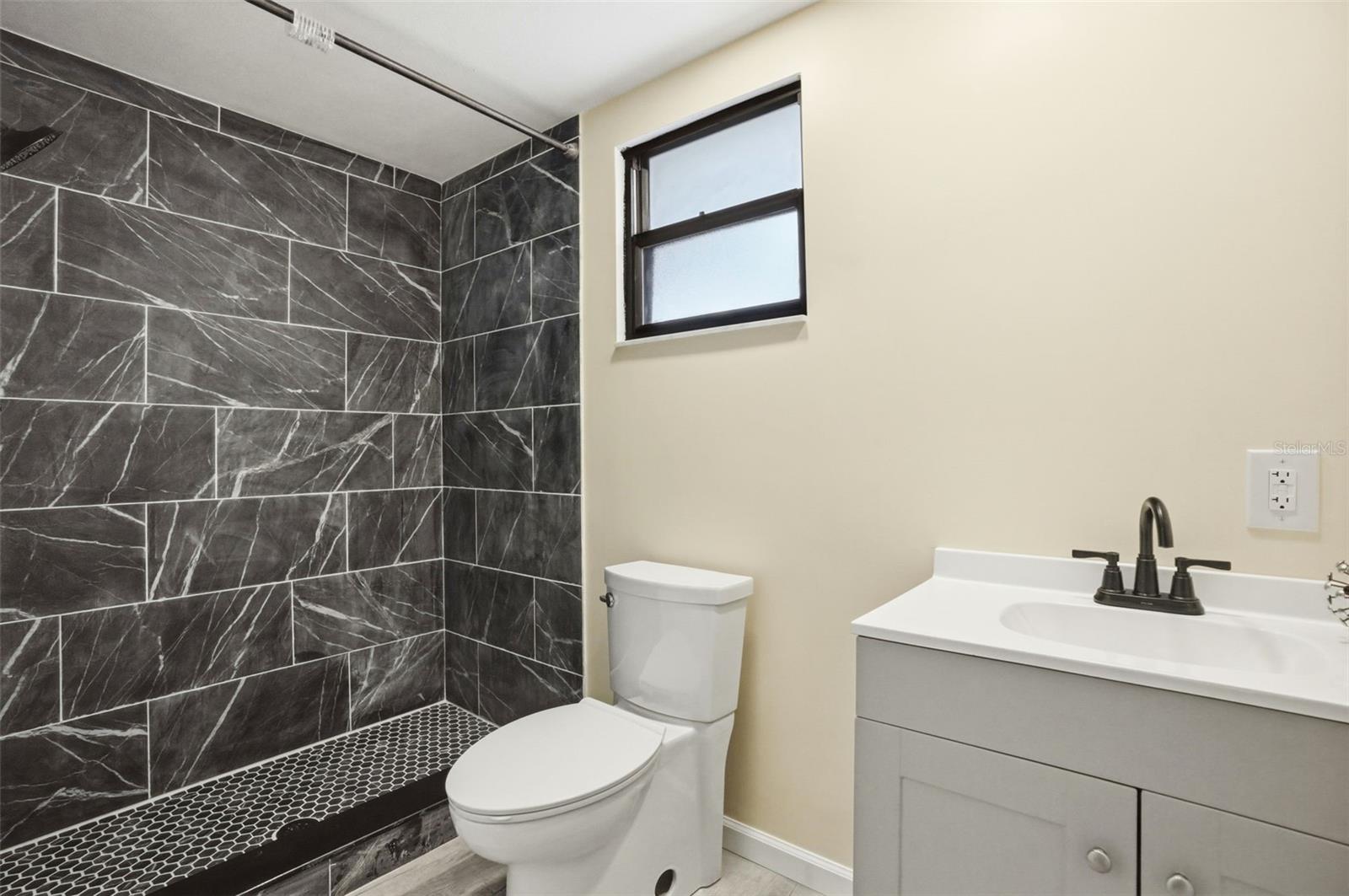 HEATHER THE - Residential