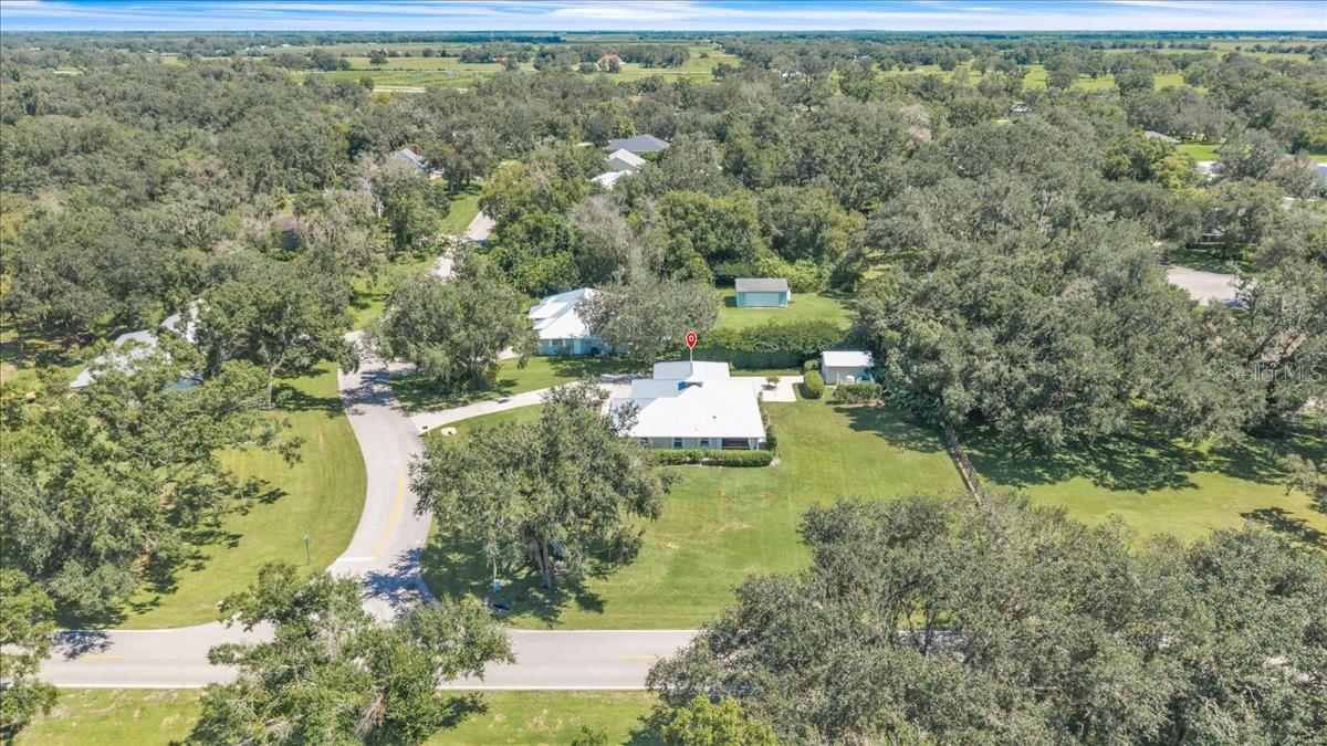 VOSS OAKS - Residential