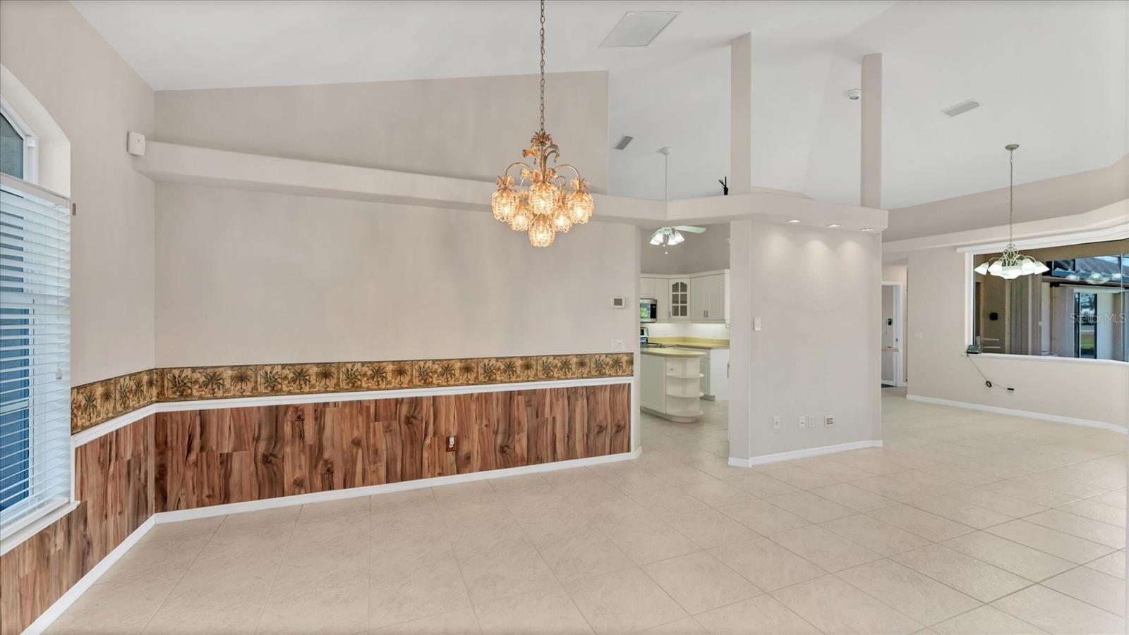 ROTONDA WEST BROADMOOR - Residential