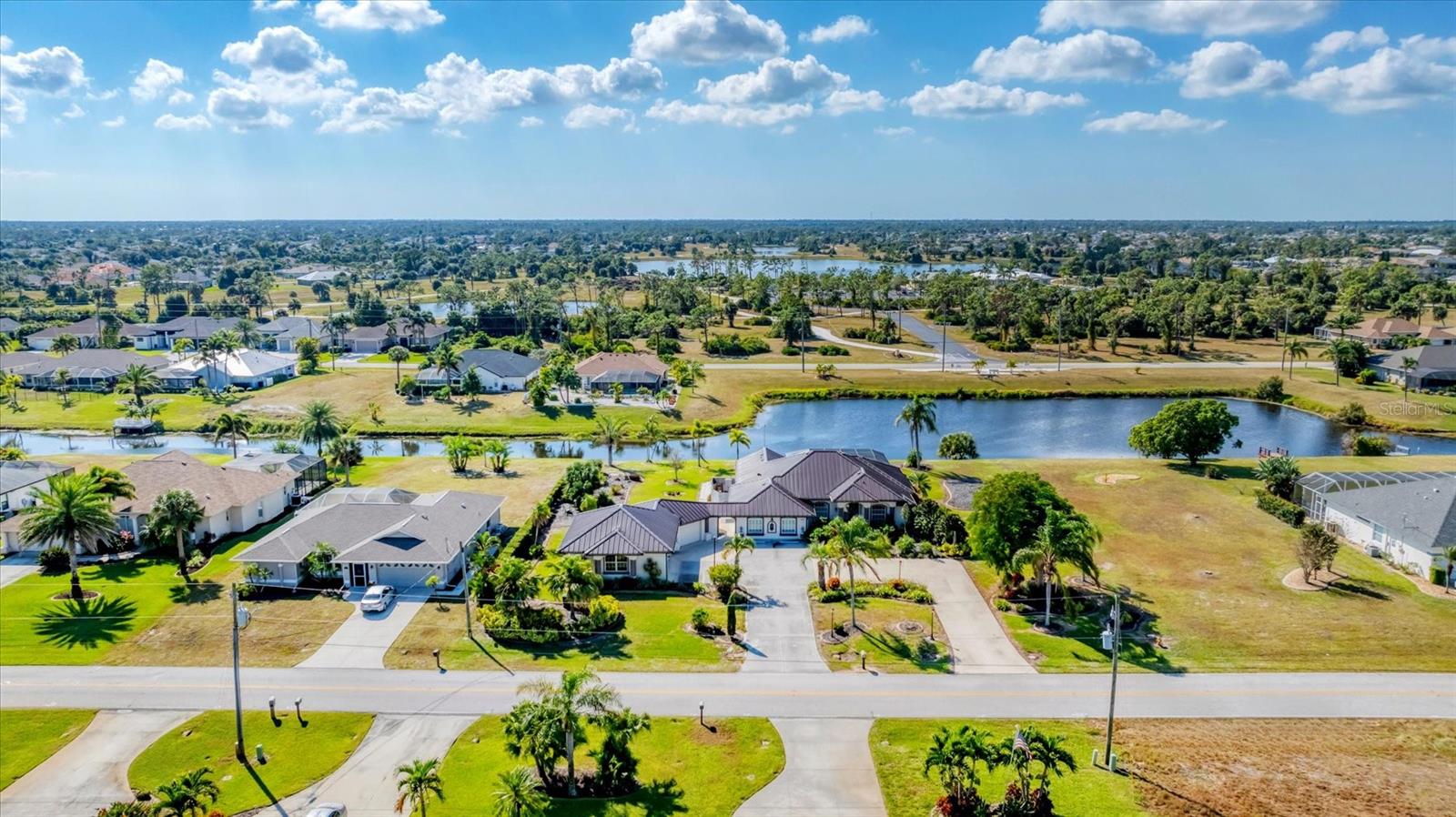 ROTONDA WEST BROADMOOR - Residential