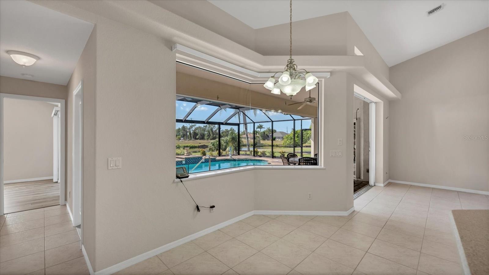 ROTONDA WEST BROADMOOR - Residential