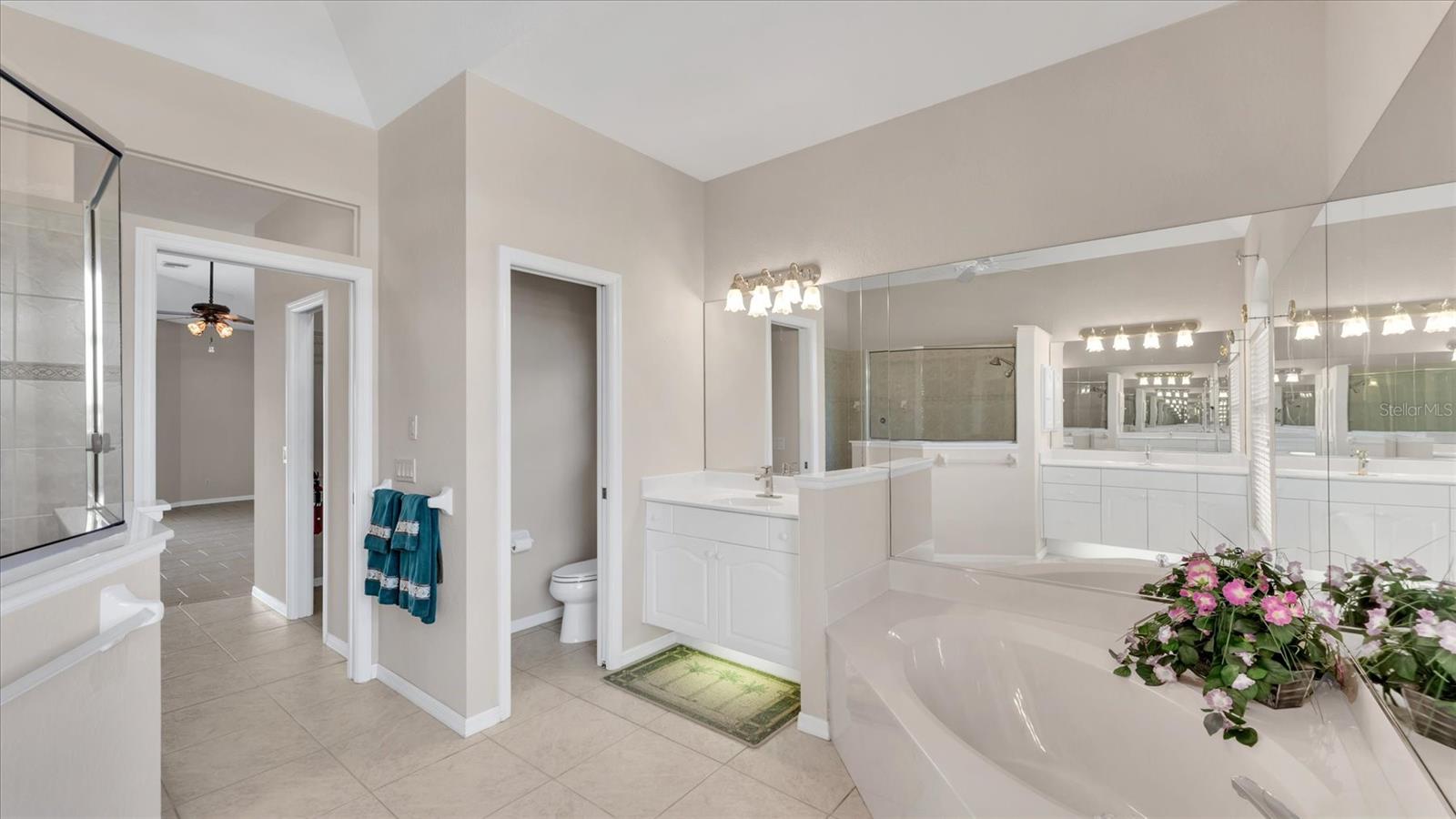 ROTONDA WEST BROADMOOR - Residential