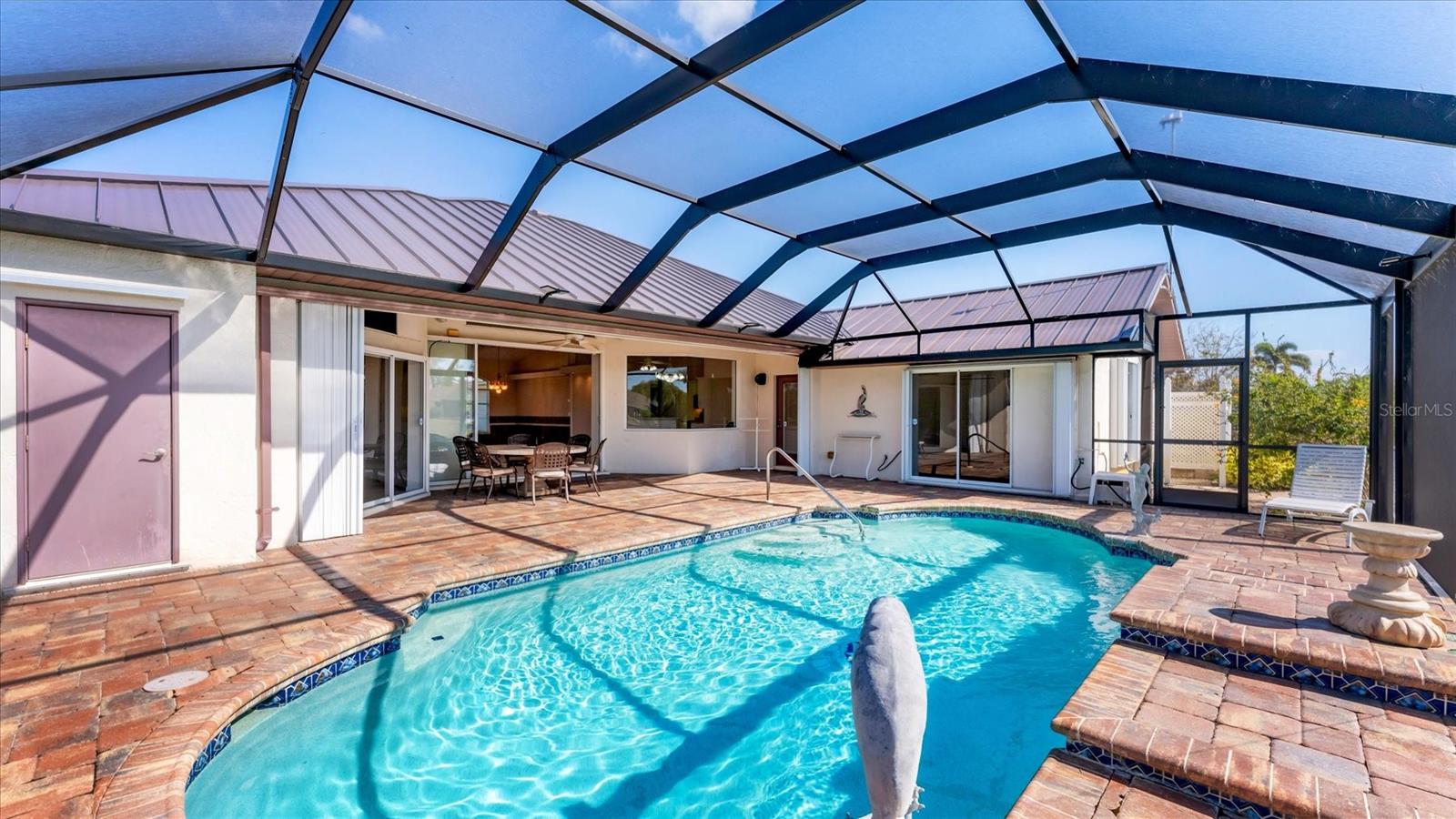 ROTONDA WEST BROADMOOR - Residential