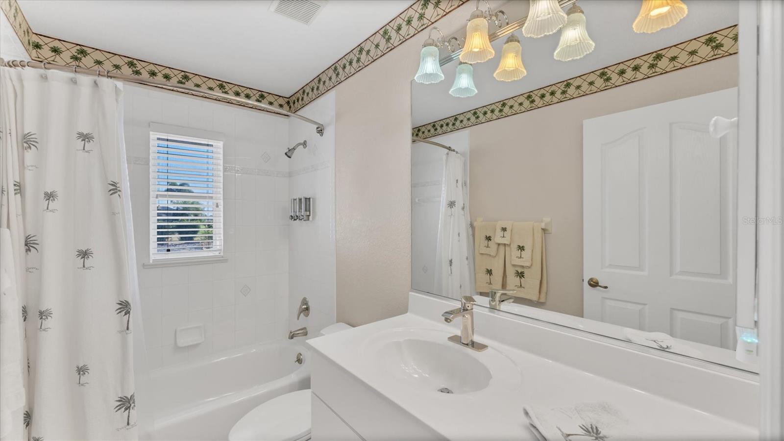 ROTONDA WEST BROADMOOR - Residential