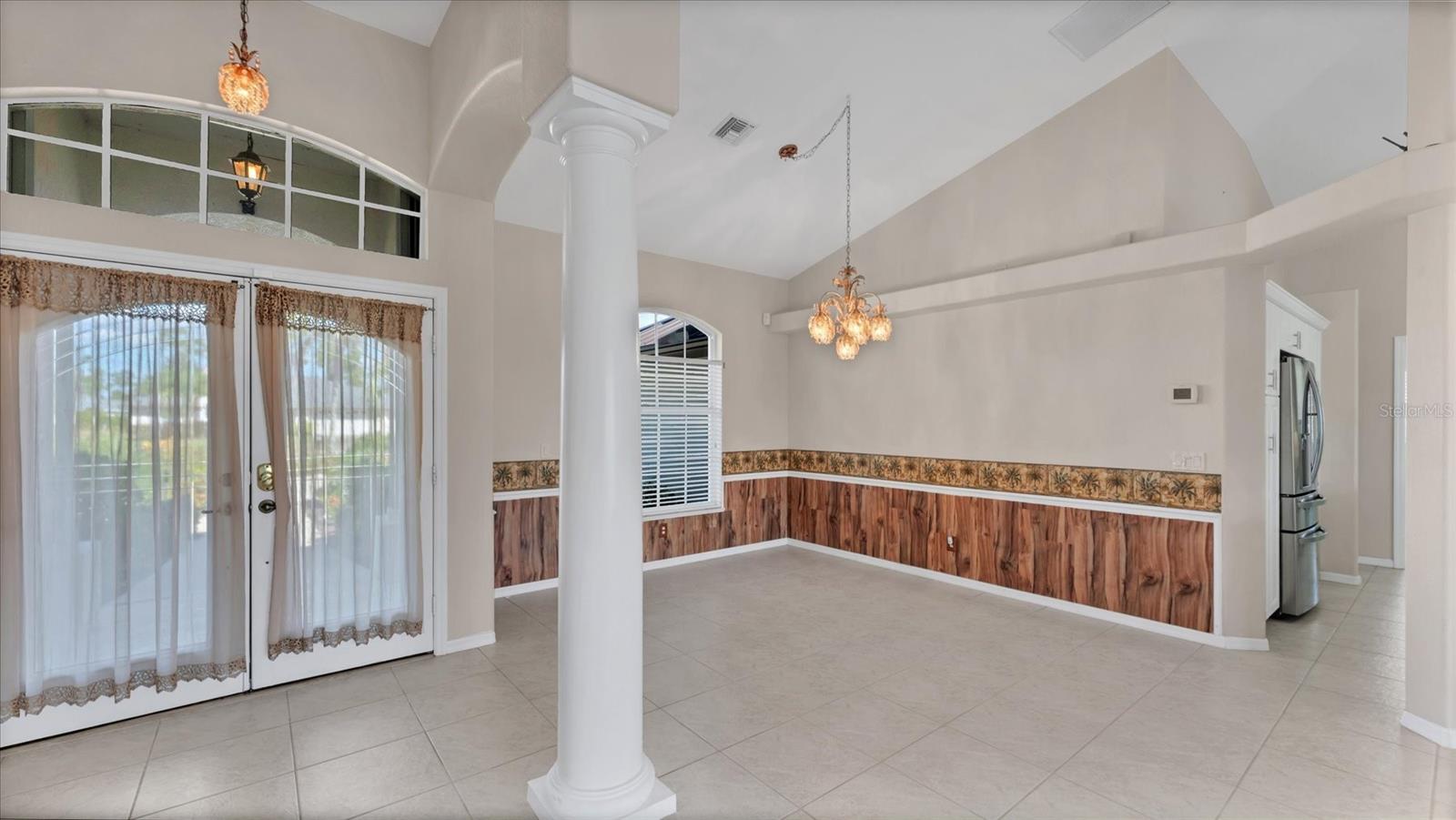 ROTONDA WEST BROADMOOR - Residential