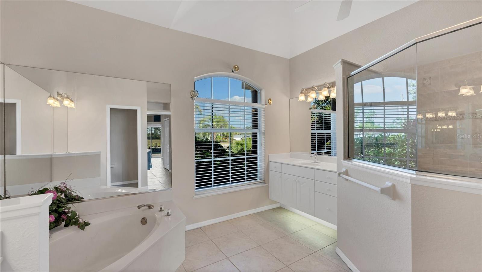 ROTONDA WEST BROADMOOR - Residential