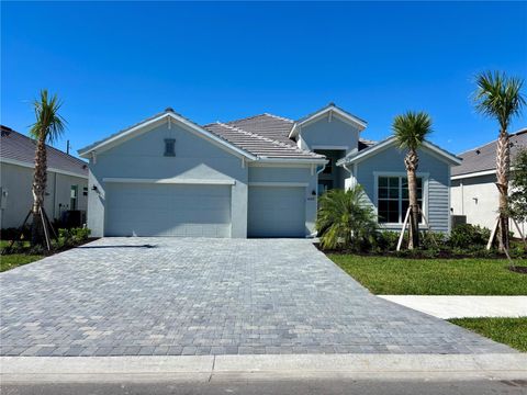 Photo of 5608 Lightening Whelk Lane, Lakewood Ranch, FL 34211 (MLS # C7516232)