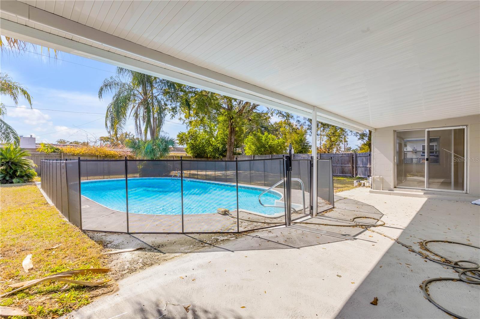 SUNSHINE GARDENS - Residential