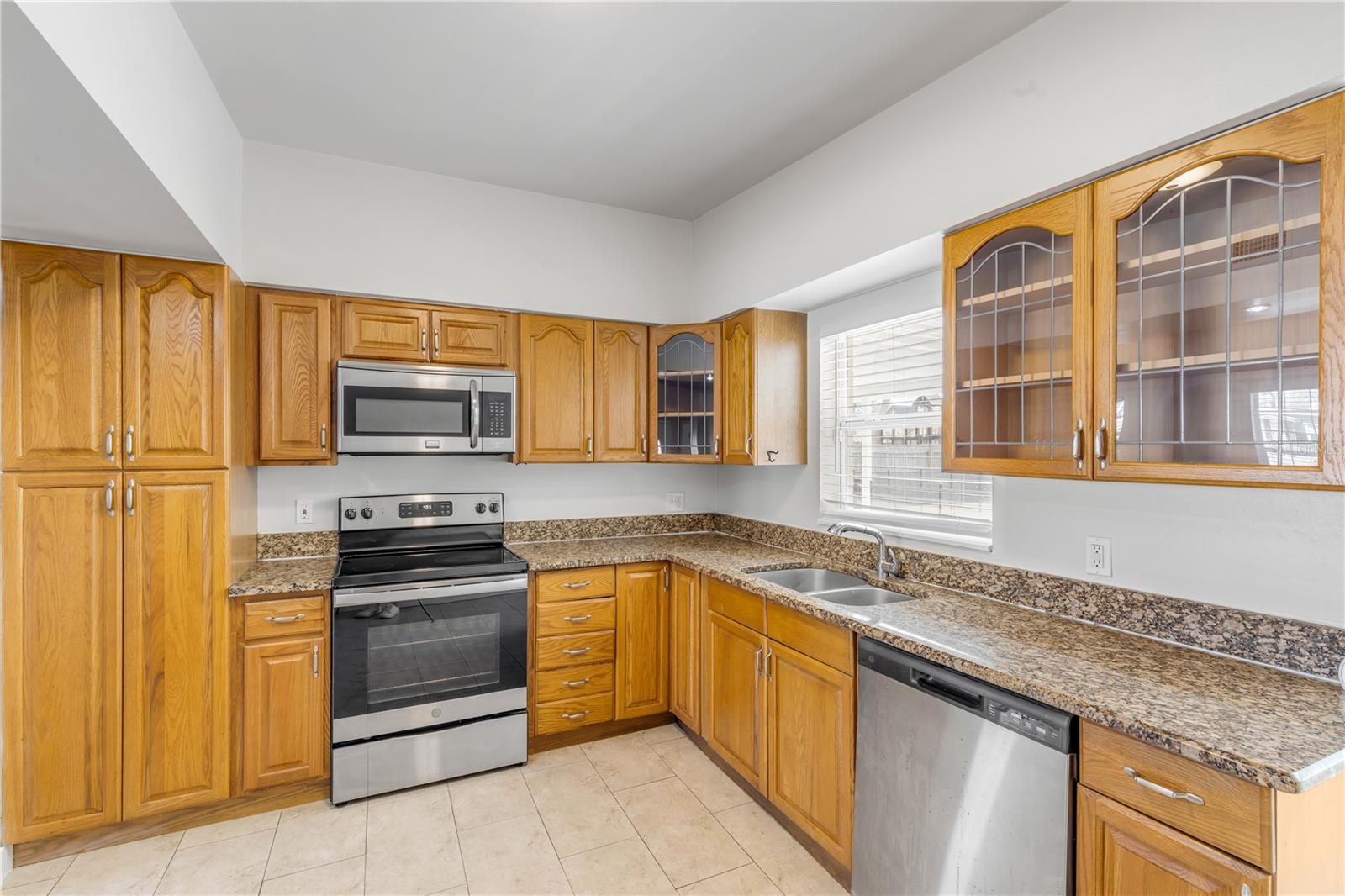 SUNSHINE GARDENS - Residential