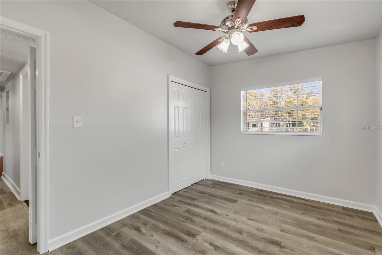 SUNSHINE GARDENS - Residential