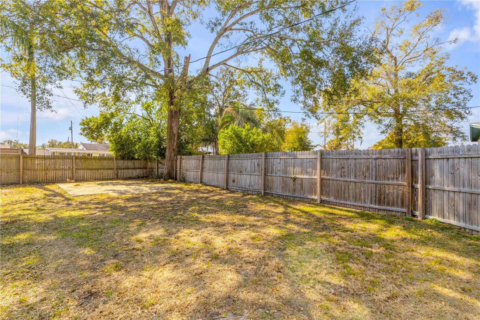 SUNSHINE GARDENS - Residential