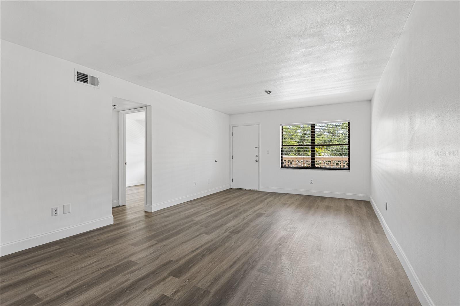 WINSTON PARK NORTHEAST - Residential