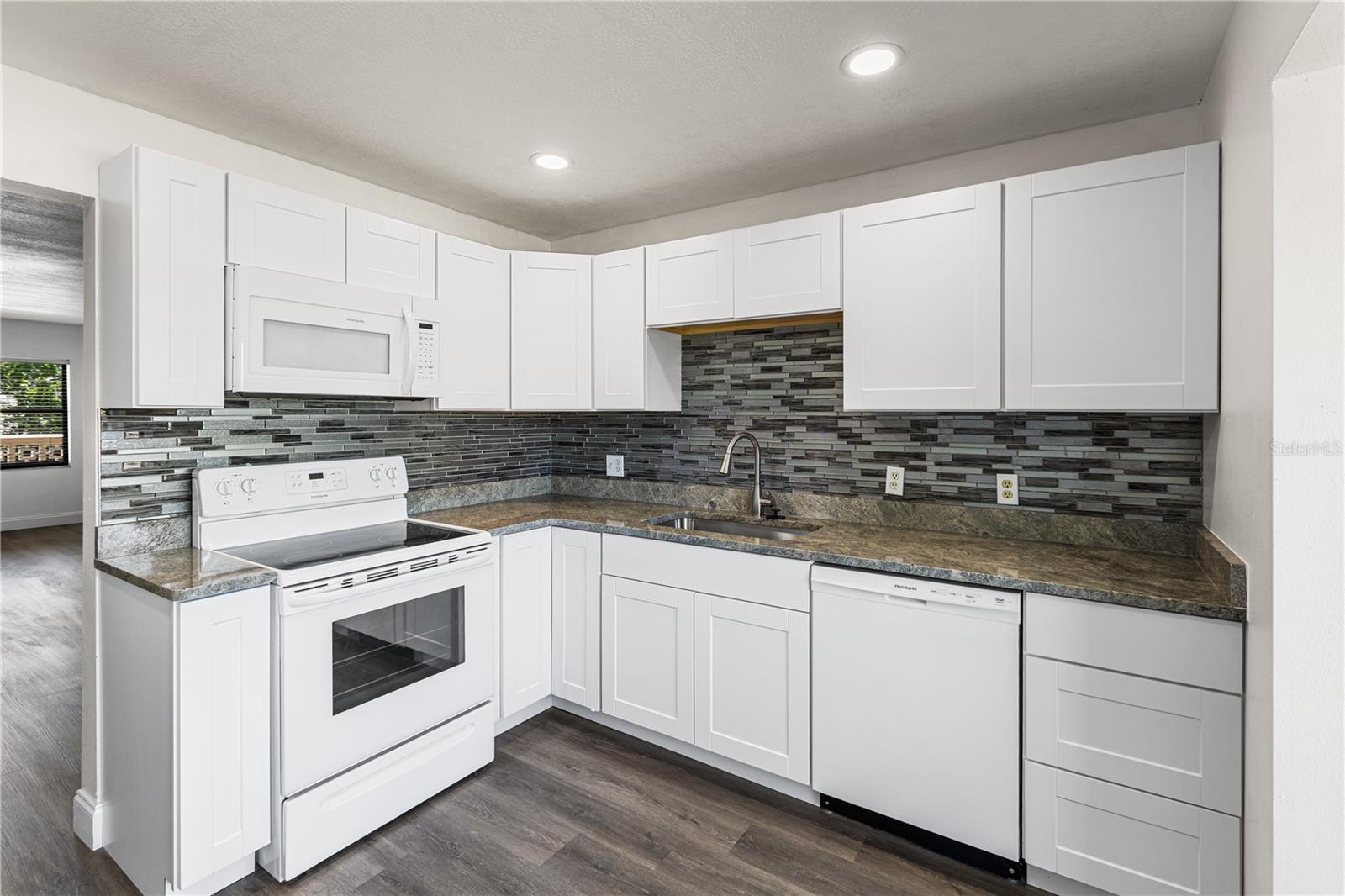 WINSTON PARK NORTHEAST - Residential