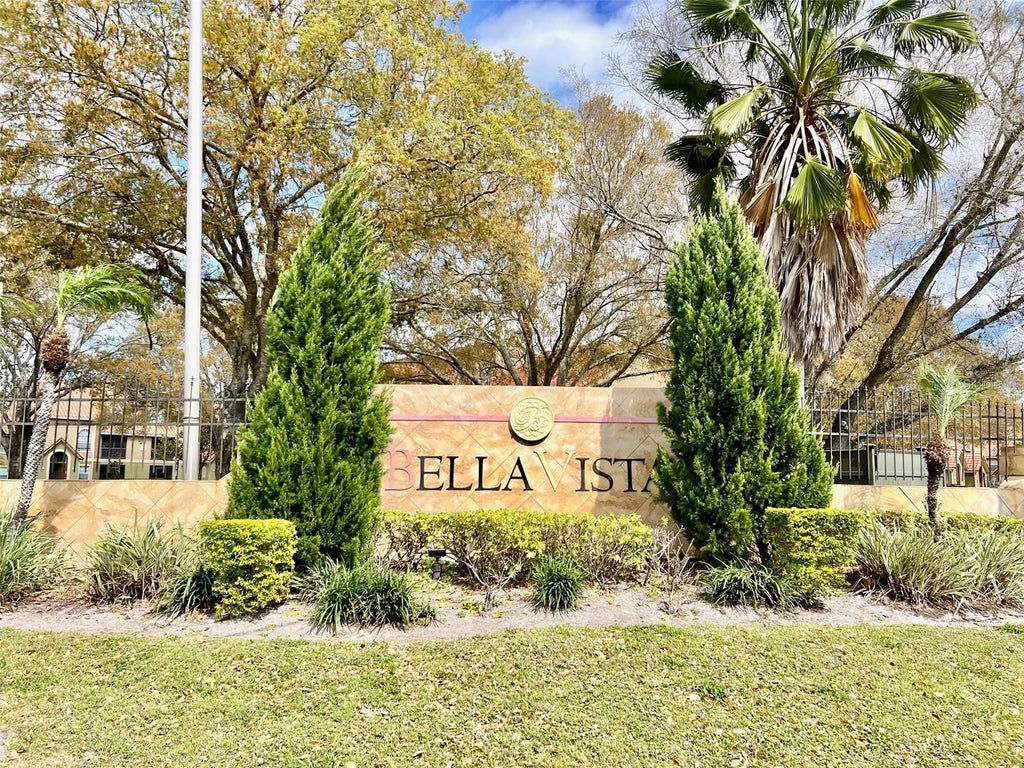 Photo of 401 Fountainhead Circle #151, Kissimmee, FL 34741 (MLS # O6446133)
