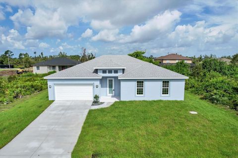 A home in PORT CHARLOTTE