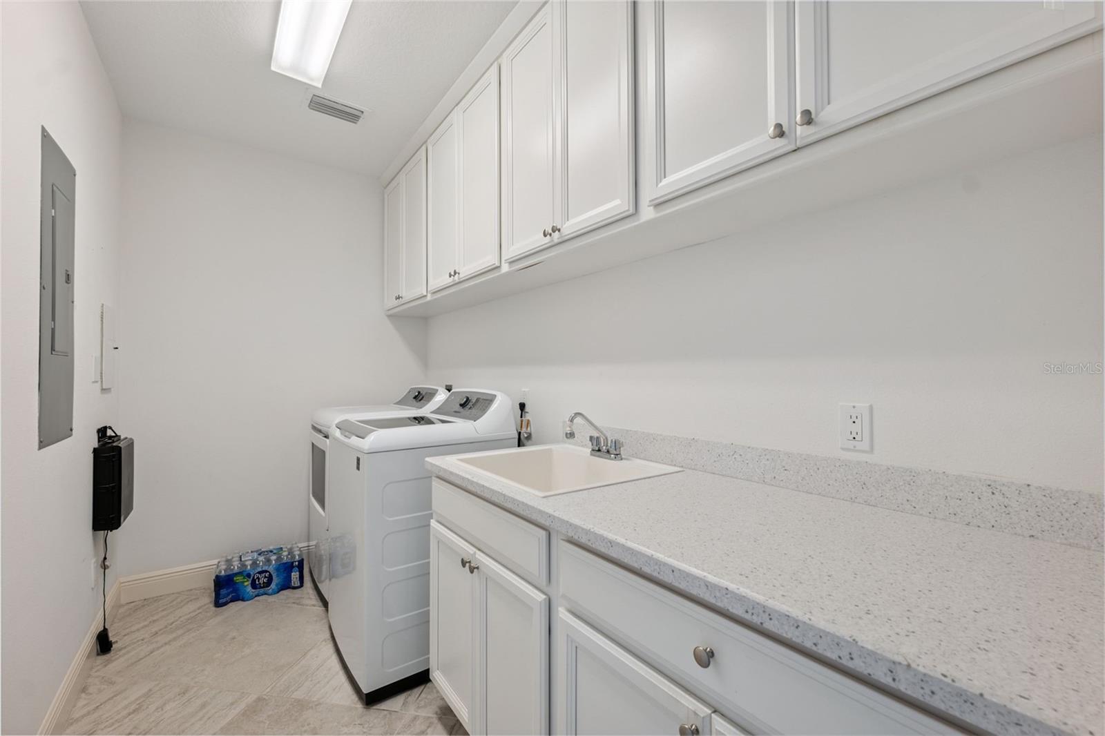 WATERFRONT AT MAIN STREET PH 1 - Residential