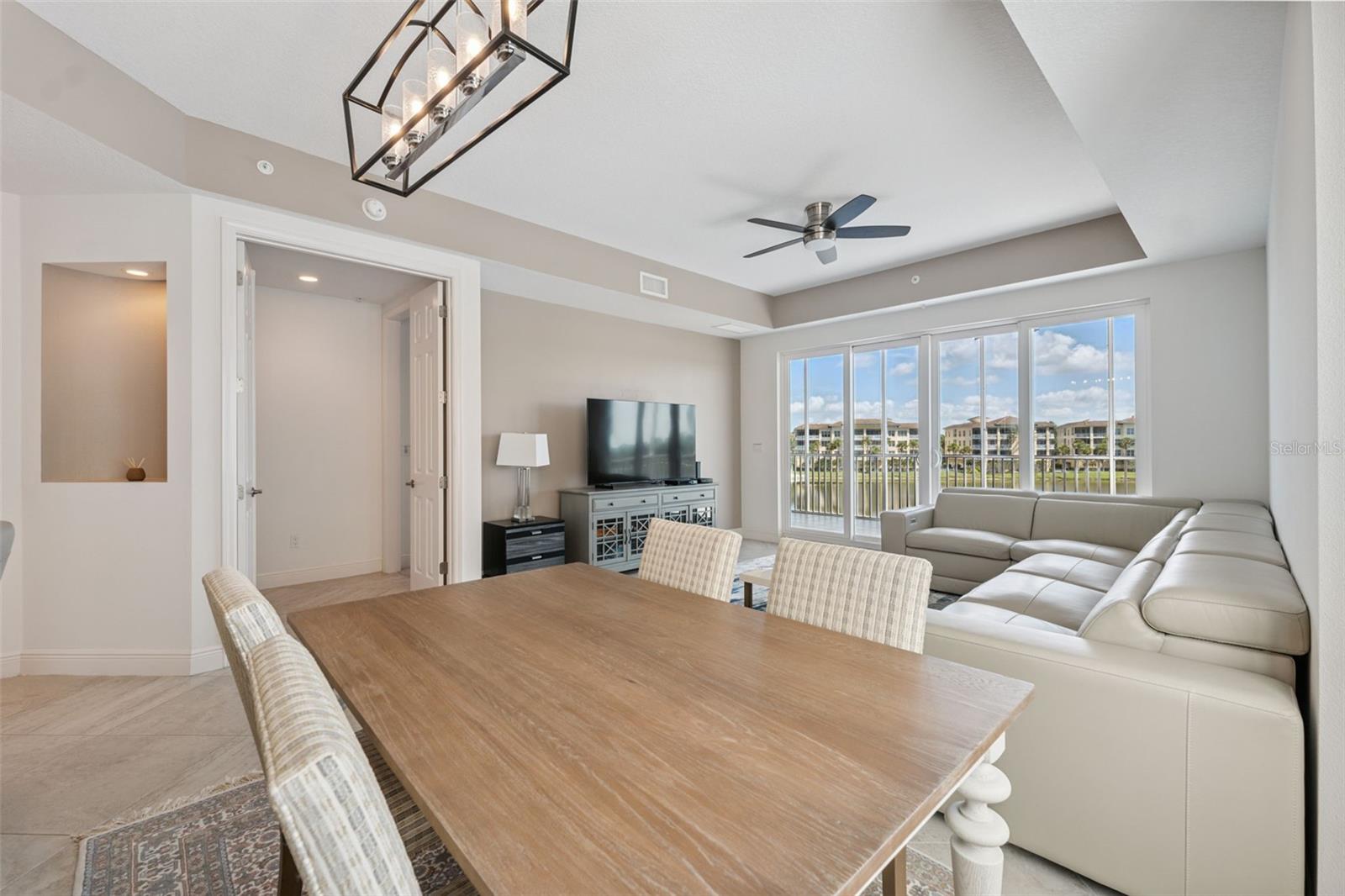 WATERFRONT AT MAIN STREET PH 1 - Residential