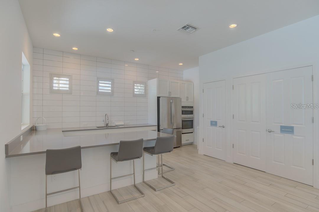 WATERFRONT AT MAIN STREET PH 1 - Residential