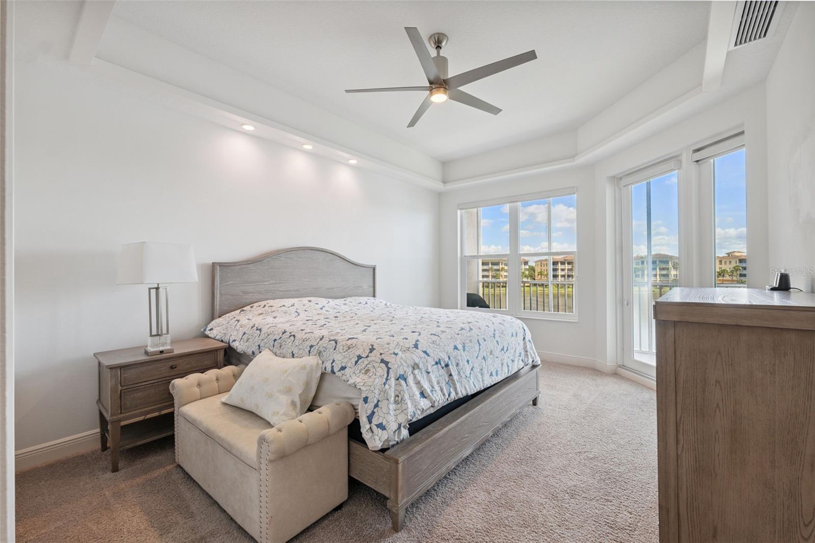 WATERFRONT AT MAIN STREET PH 1 - Residential