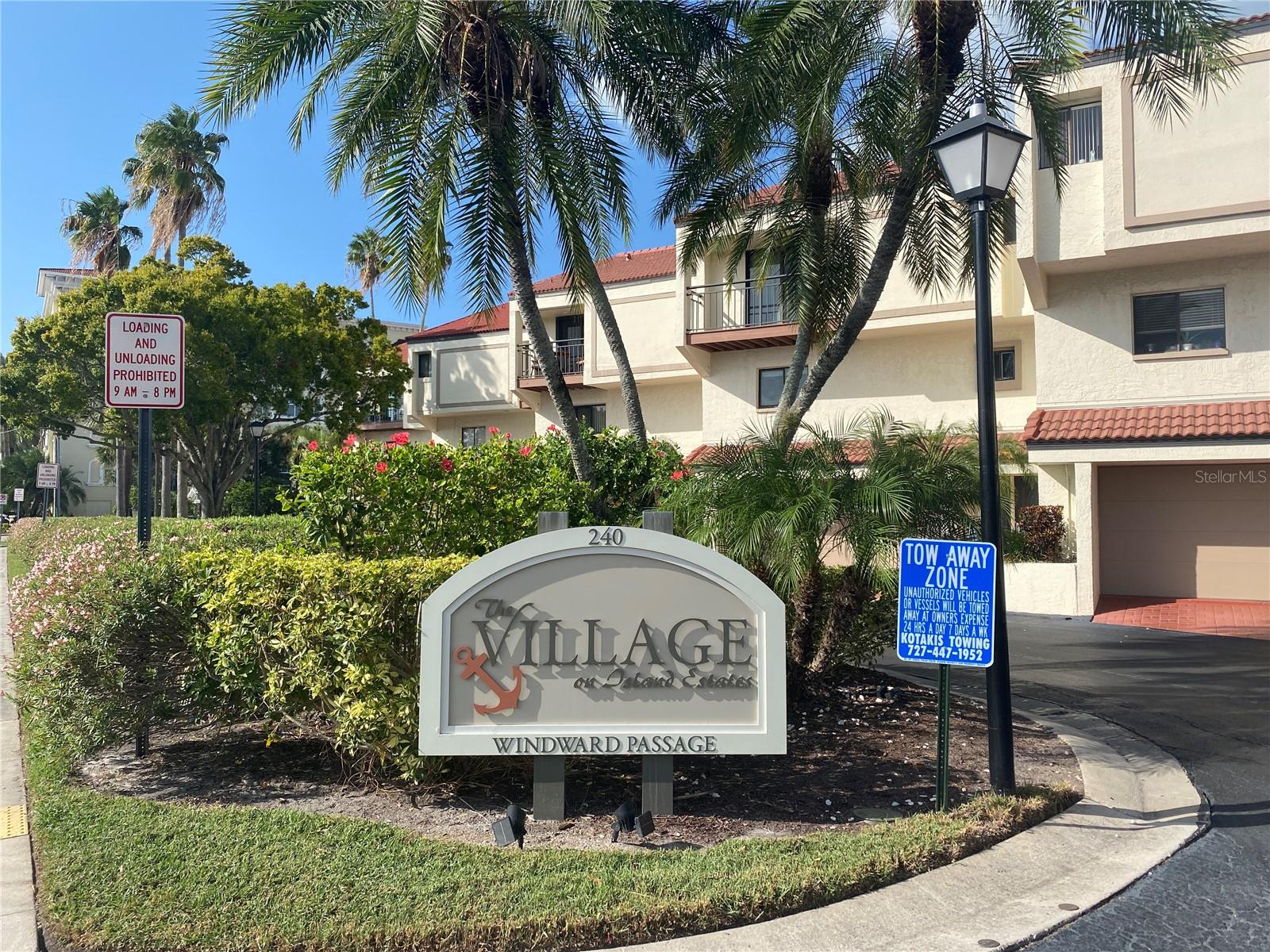 240 WINDWARD PASSAGE 504
