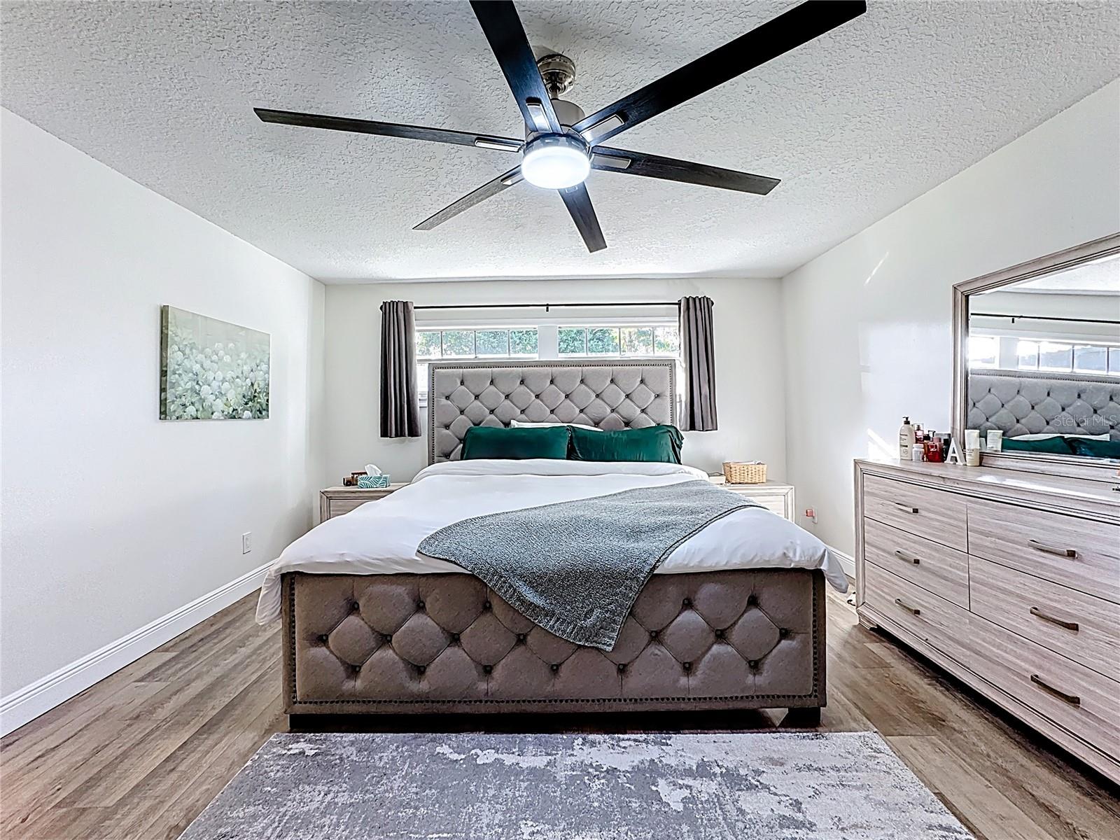 ERROL ESTATE - Residential