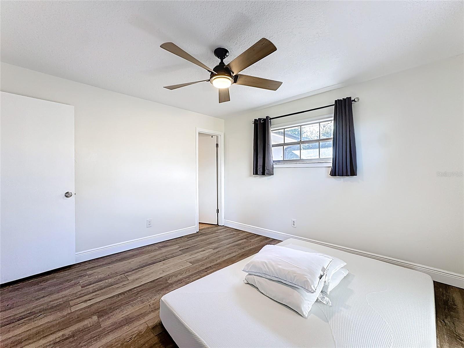 ERROL ESTATE - Residential