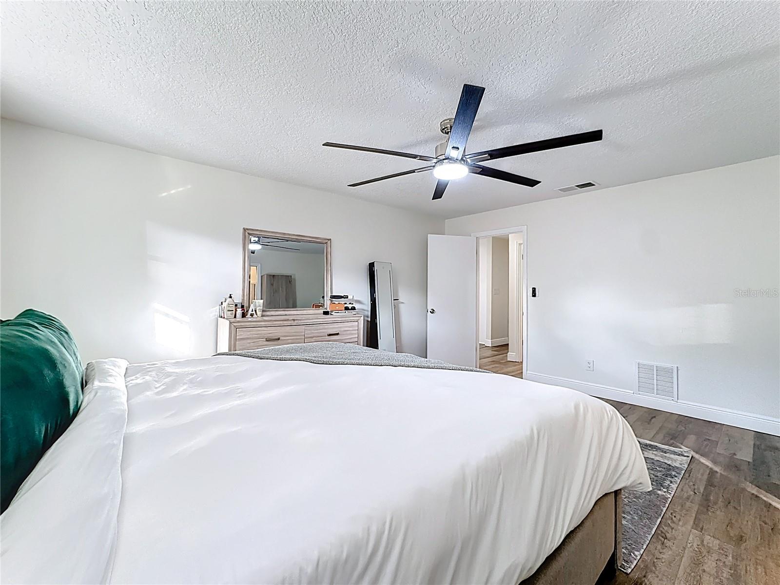 ERROL ESTATE - Residential