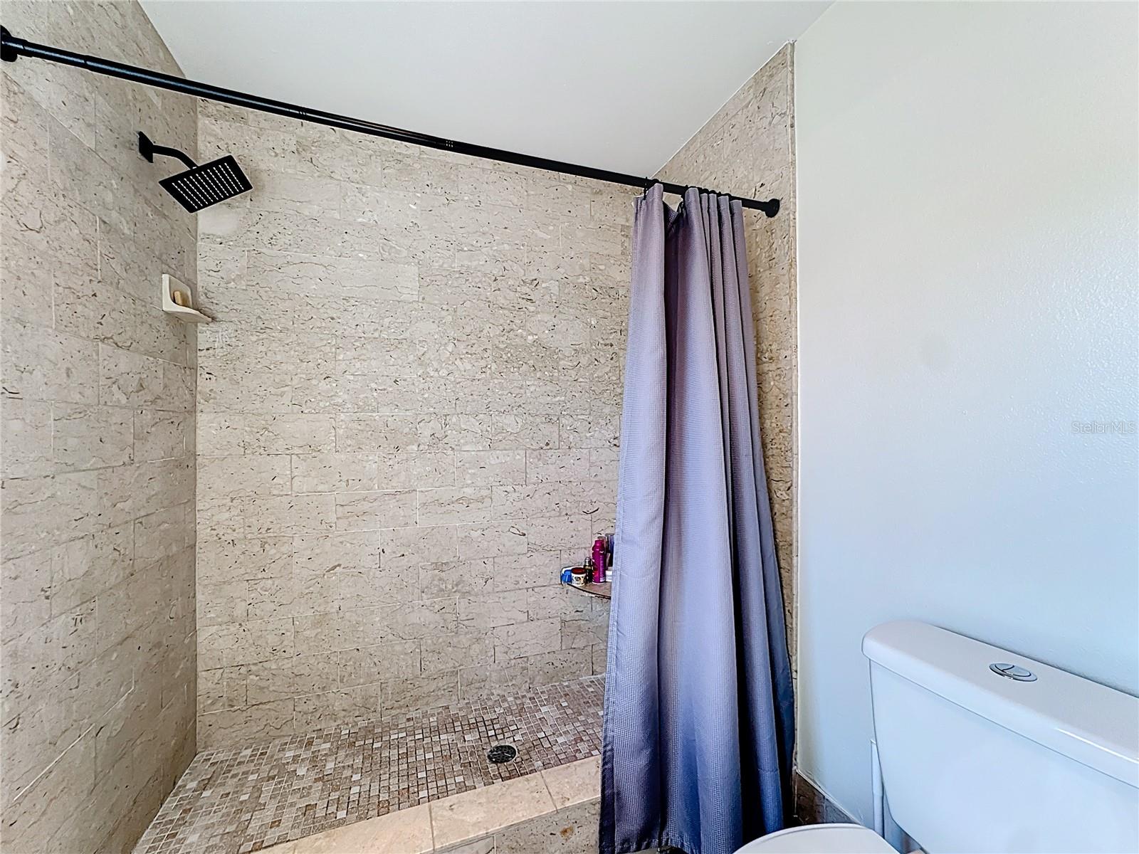 ERROL ESTATE - Residential