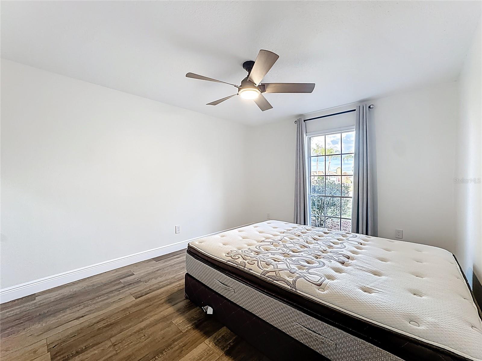 ERROL ESTATE - Residential