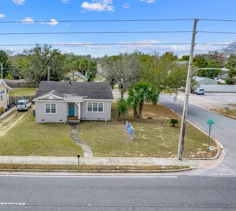 Tiny photo for 900 E Orange Avenue, Eustis, FL 32726 (MLS # G5107602)