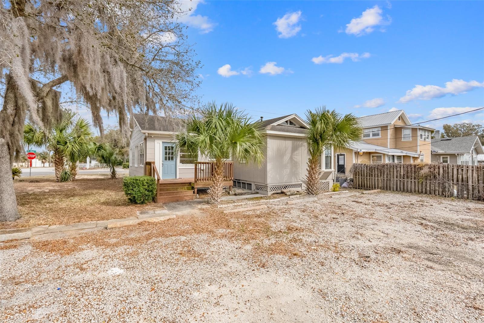 EUSTIS - Commercial Sale