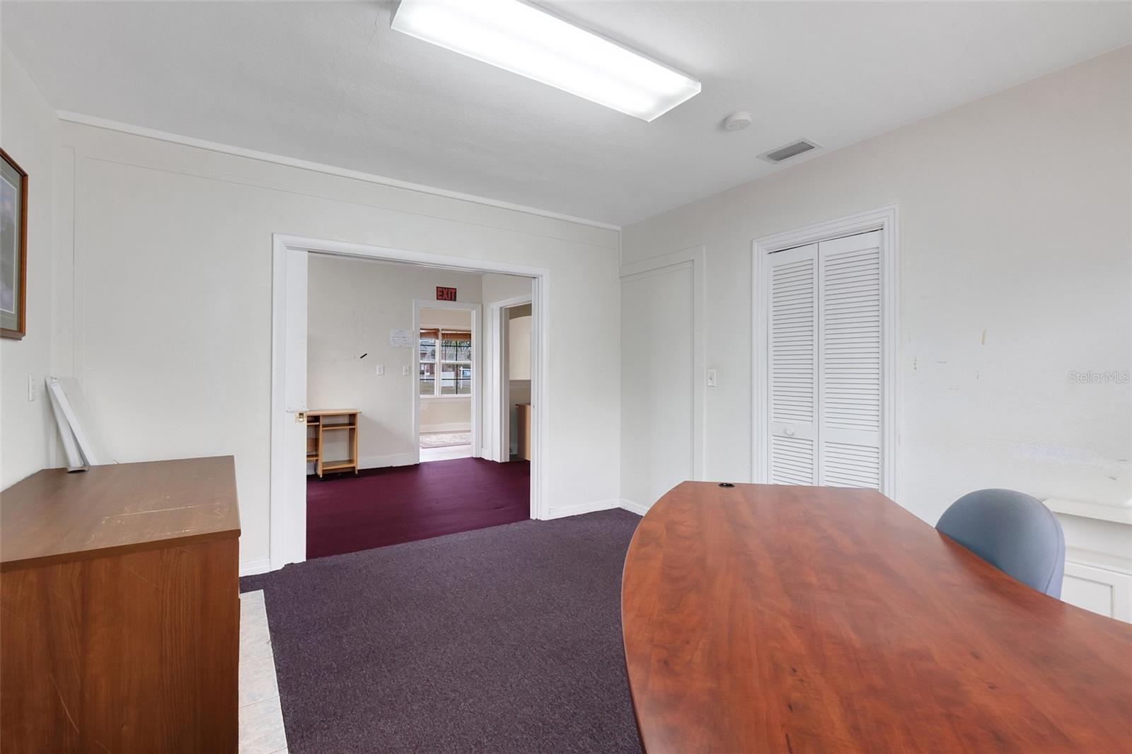 EUSTIS - Commercial Sale