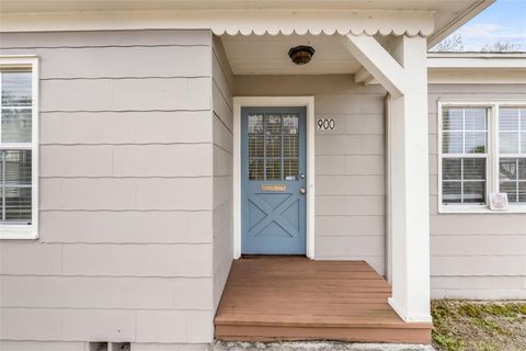 Tiny photo for 900 E Orange Avenue, Eustis, FL 32726 (MLS # G5107602)